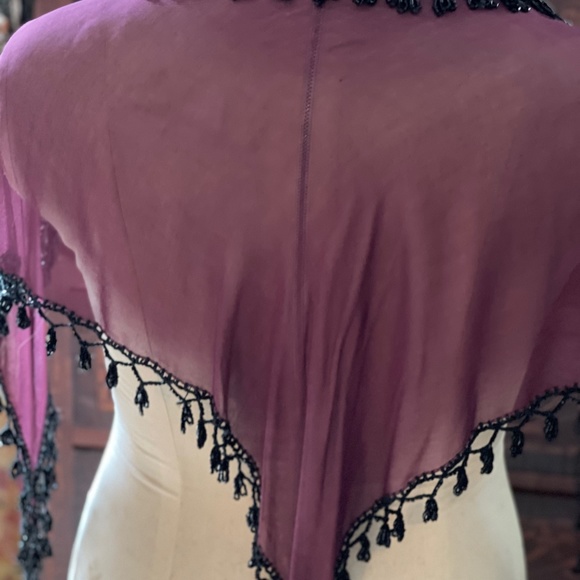 Mimi Shawl with black beading - Picture 1 of 4